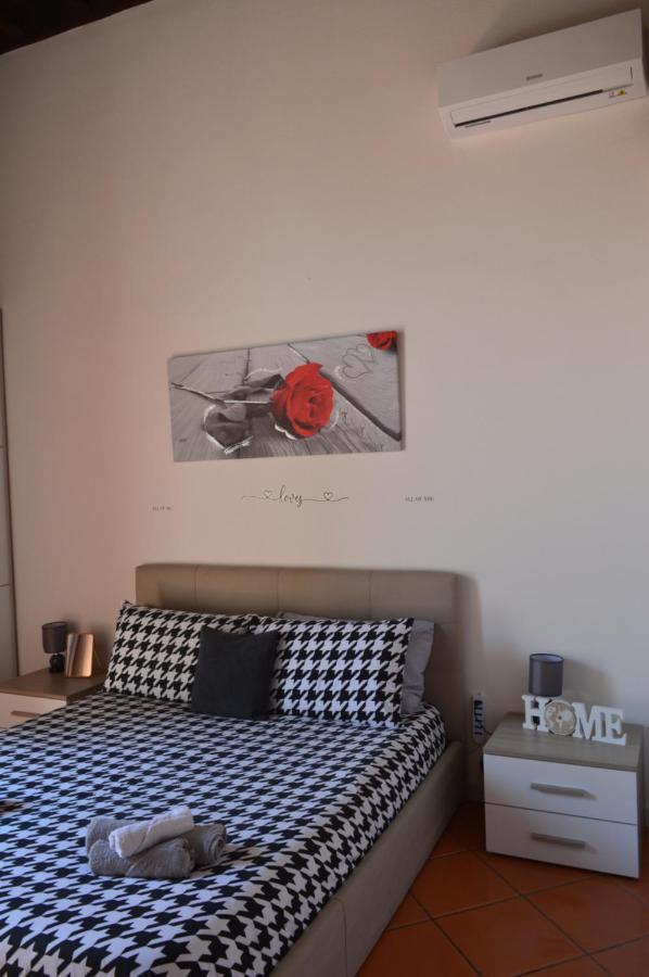 Domus Cavour Apartment Civitavecchia Ngoại thất bức ảnh
